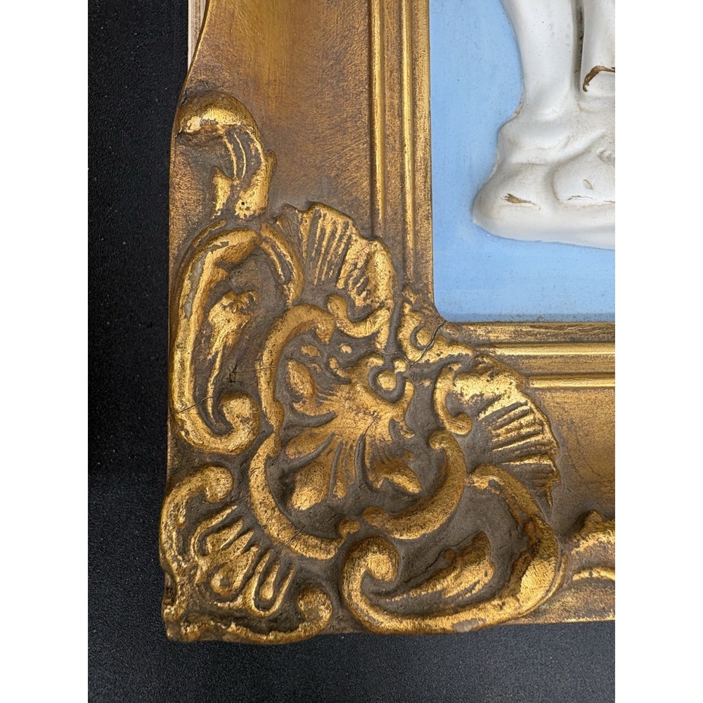 Vintage 1960 Bisque Porcelain 3D Wall Plates -Courting Couple-Ornate Gold Frames - Picture 16 of 16
